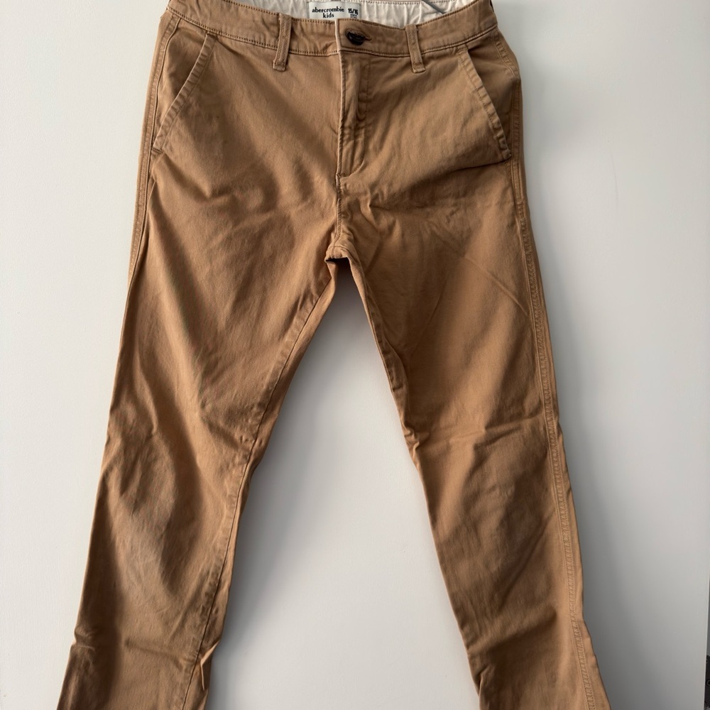 Abercrombie Kids Tan Chinos Classic Style